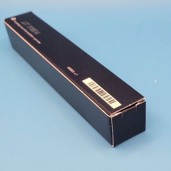 NIB Savvy Minerals by Young Living Lip Gloss Color Abundant (Sheer Light Pink) - Picture 8 of 8